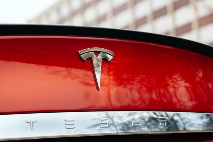 Tesla-car