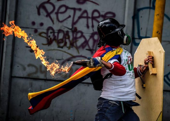 venezuela-rioting